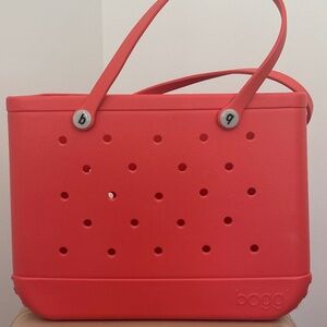 Bogg Bag Coral